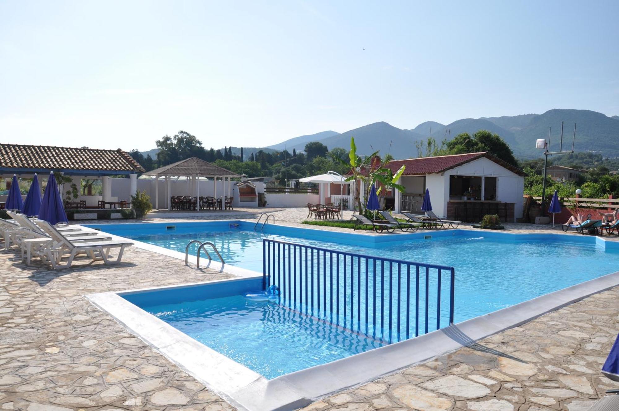 Aparthotel Tassos 2*